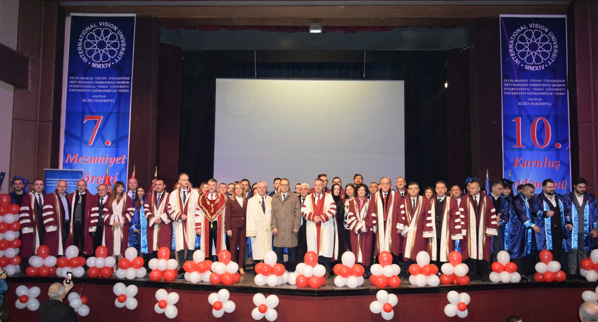 MEZUNİYETTEN GÖRÜNTÜLER